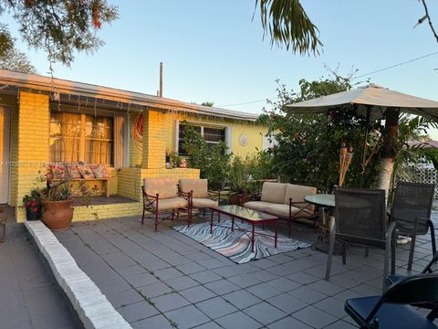17211 NW 29th Pl Miami Gardens FL 33056