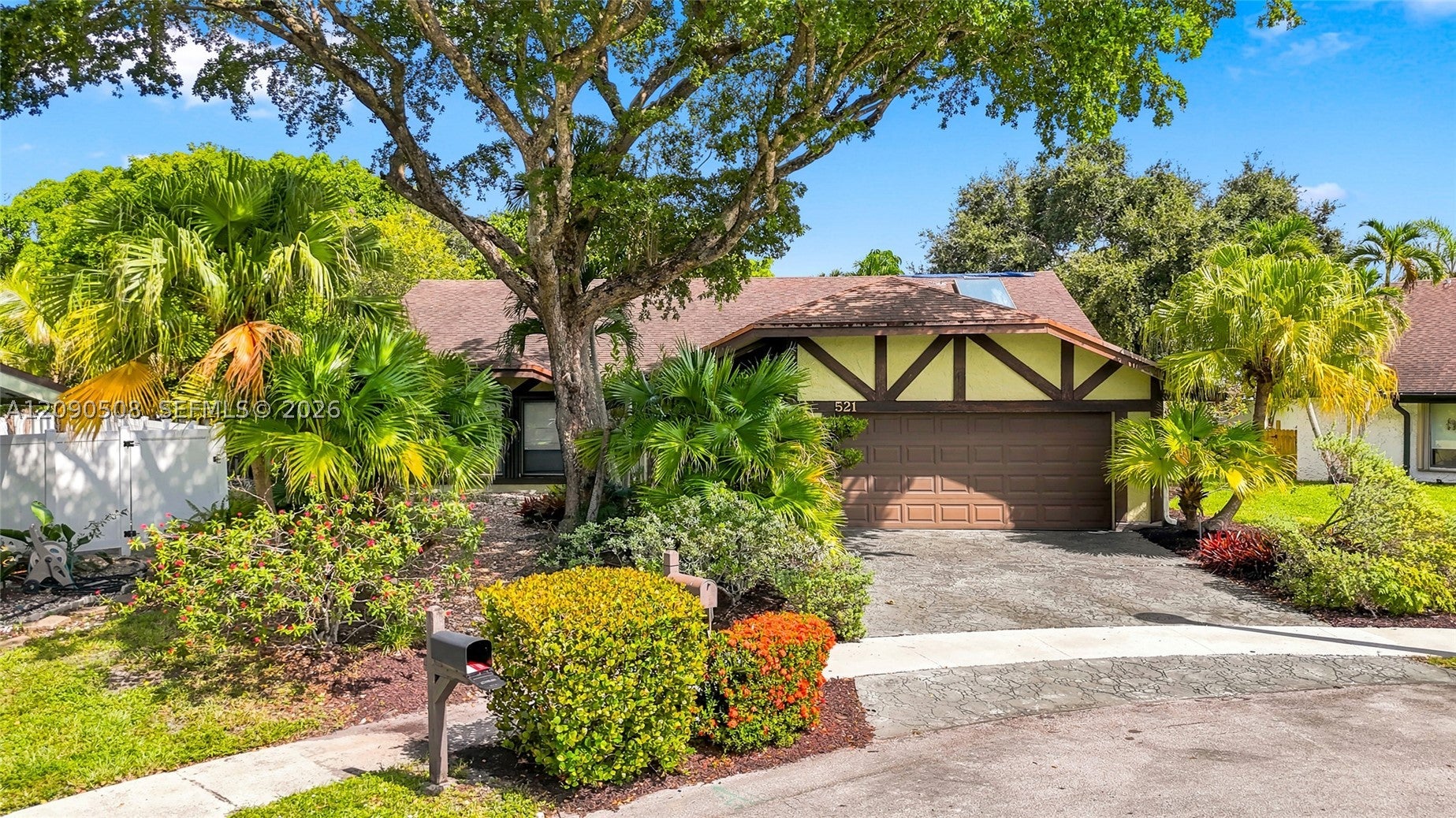 521 NW 78th Way