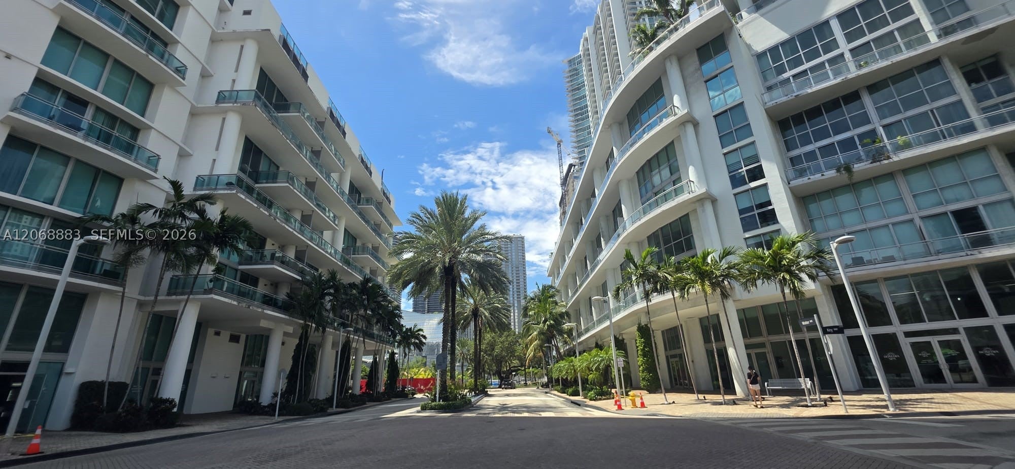 350 S Miami Ave 3213