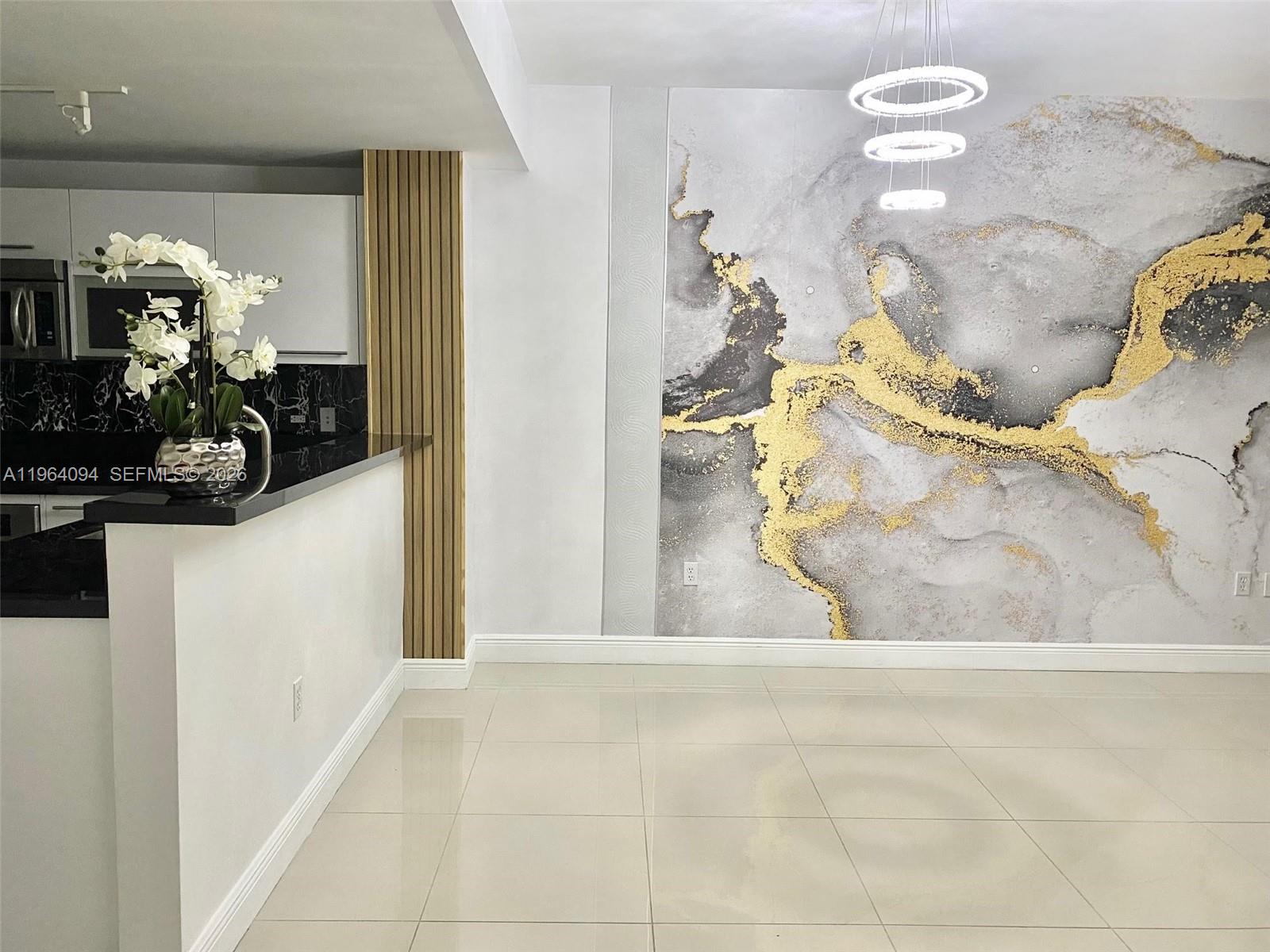 244 Biscayne Blvd 1605