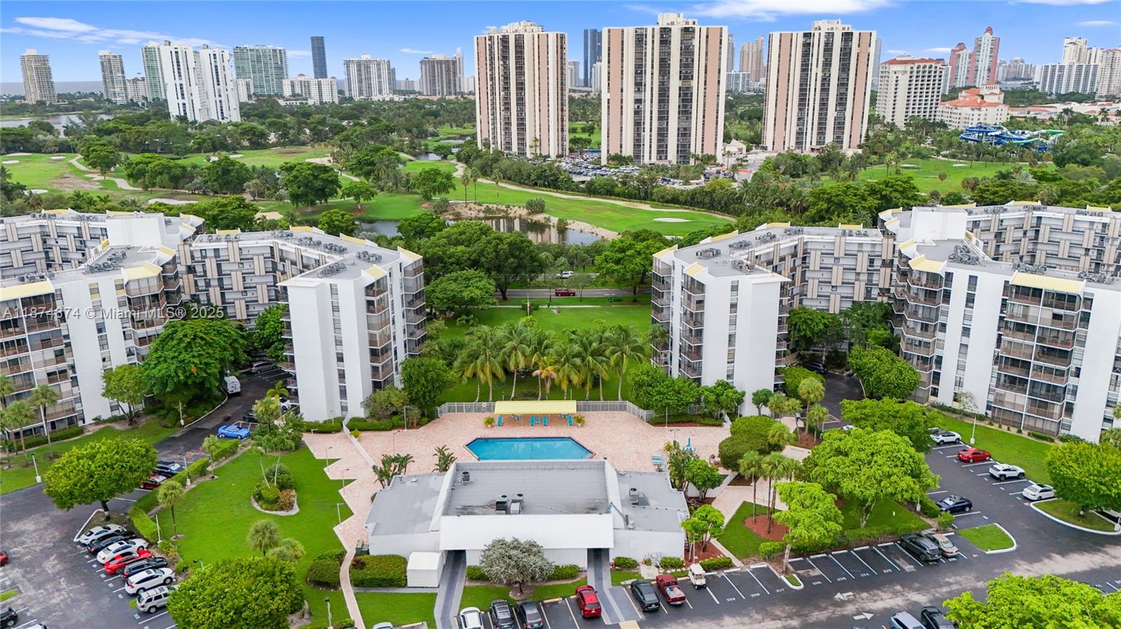 BISCAYA IV CONDO - Residential