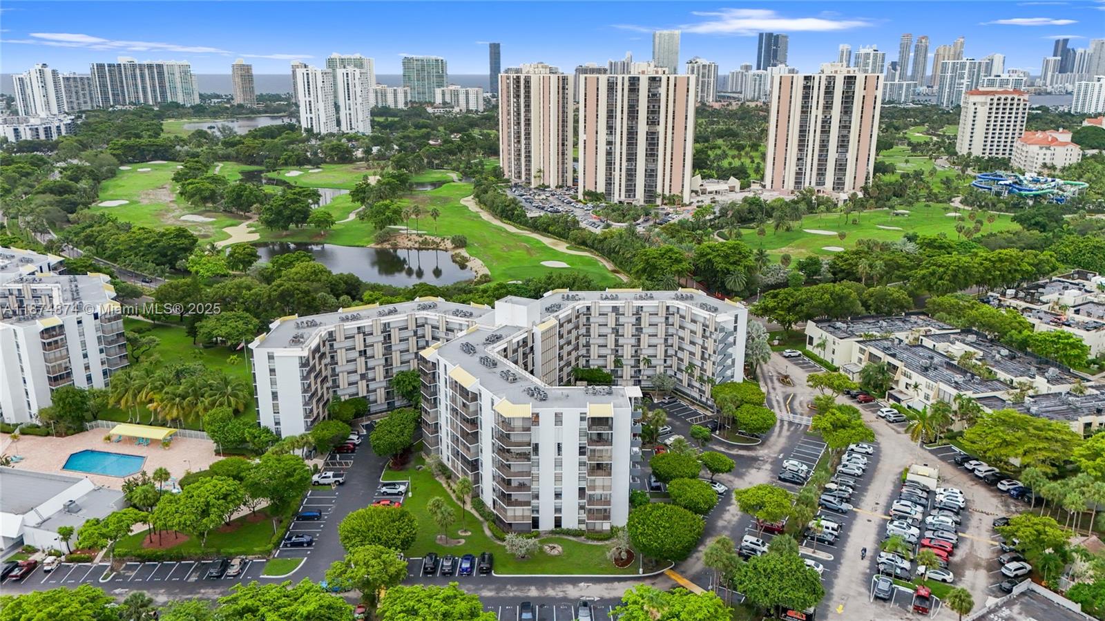 BISCAYA IV CONDO - Residential