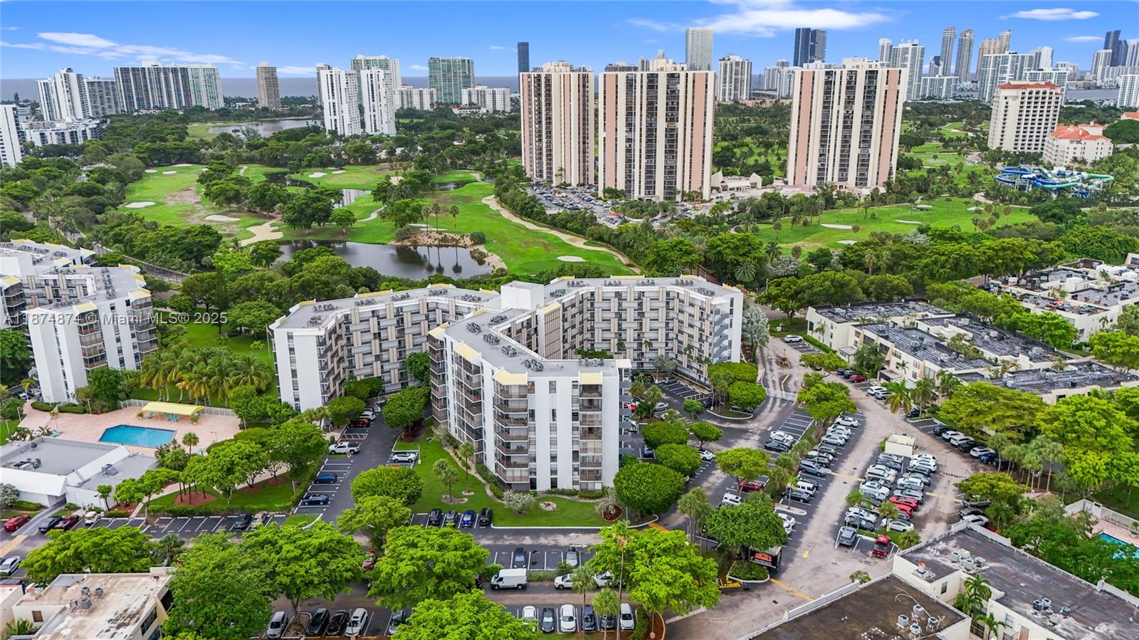 BISCAYA IV CONDO - Residential