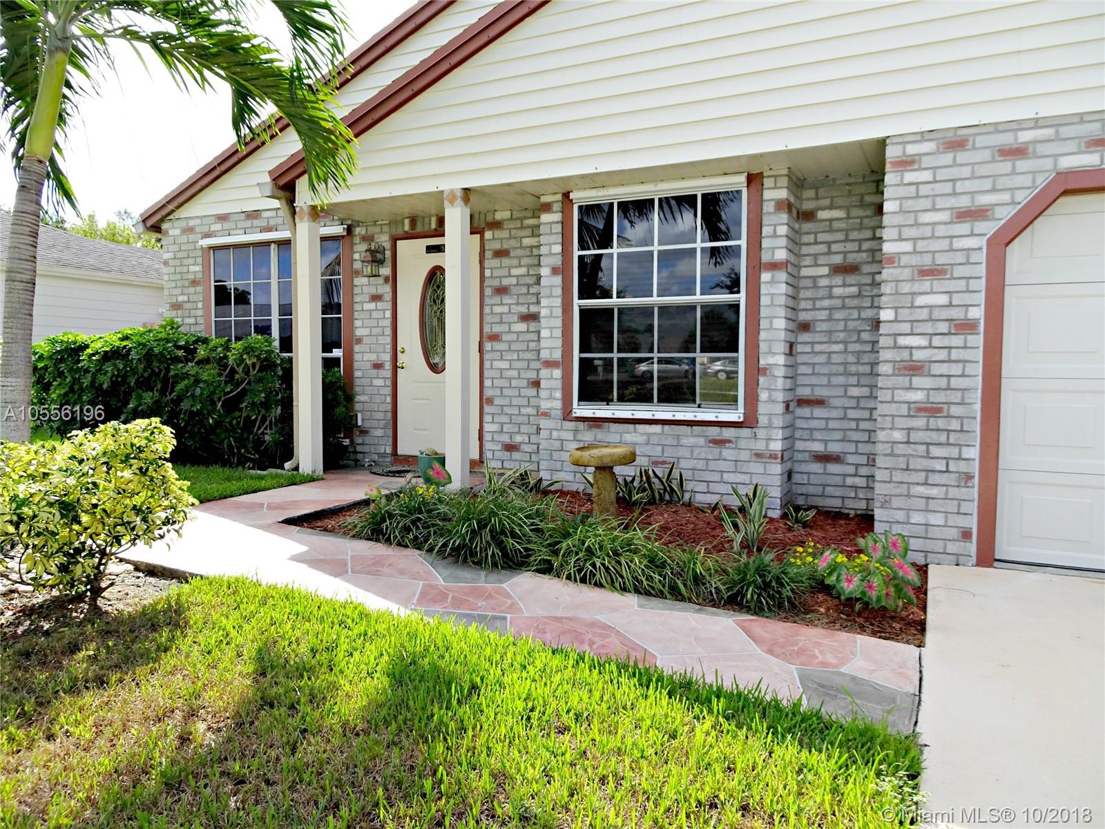 FAMILY HOMES - Residential