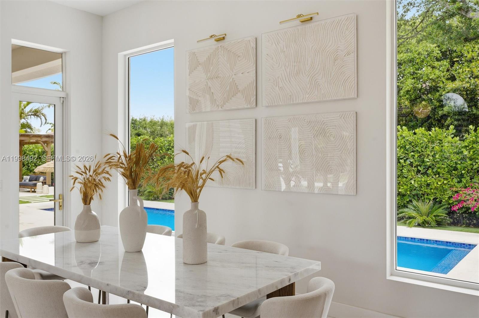 PINEWOOD GROVE - Residential