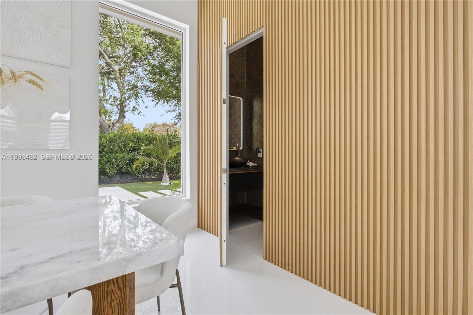 PINEWOOD GROVE - Residential