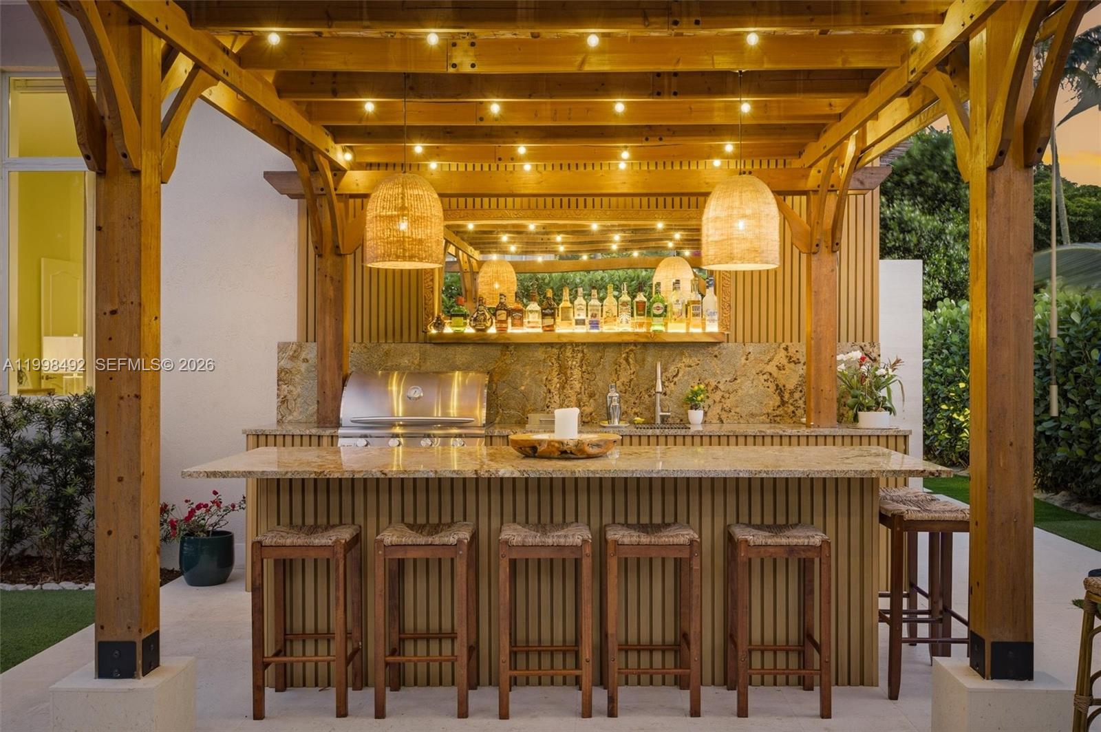 PINEWOOD GROVE - Residential