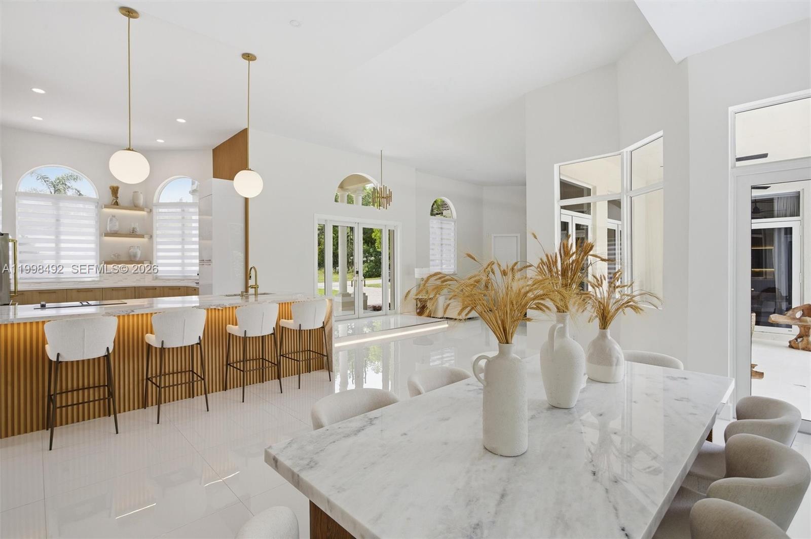 PINEWOOD GROVE - Residential