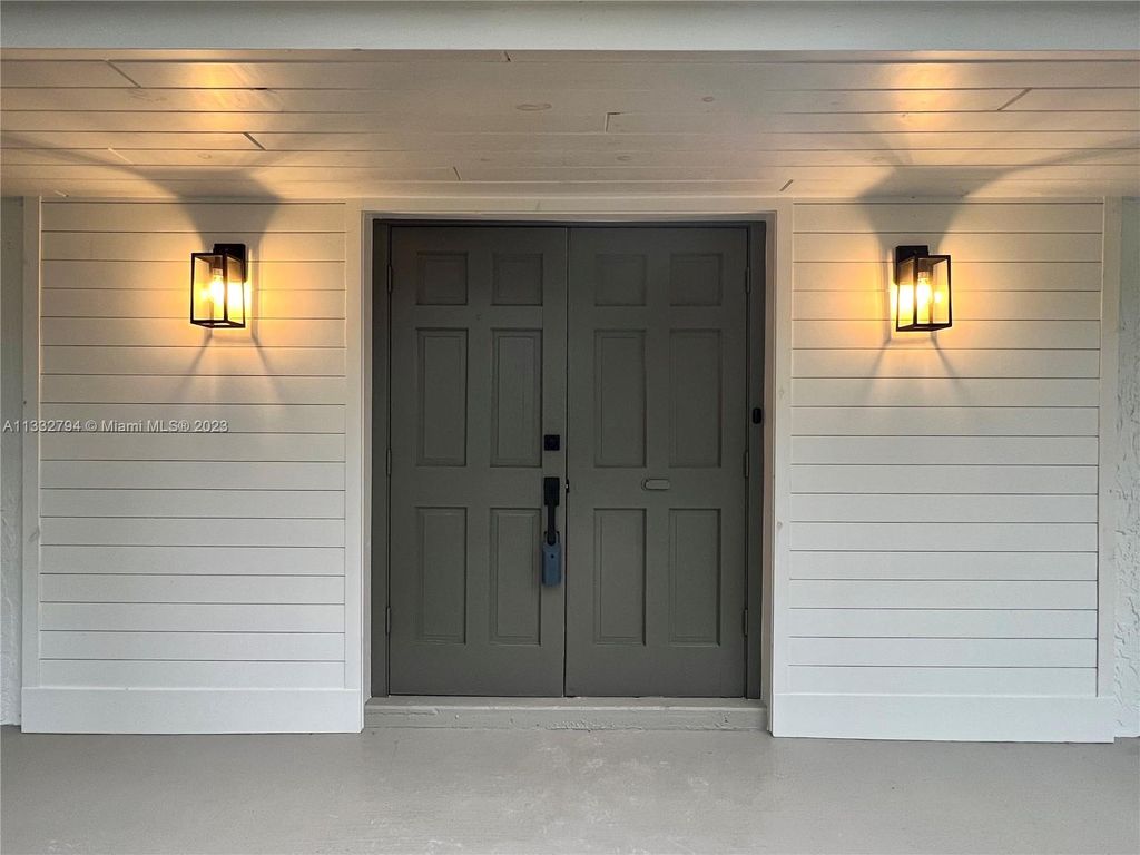 Photo of 9220 Bouquet Rd, Lake Worth, FL 33467 (MLS # A11332794)