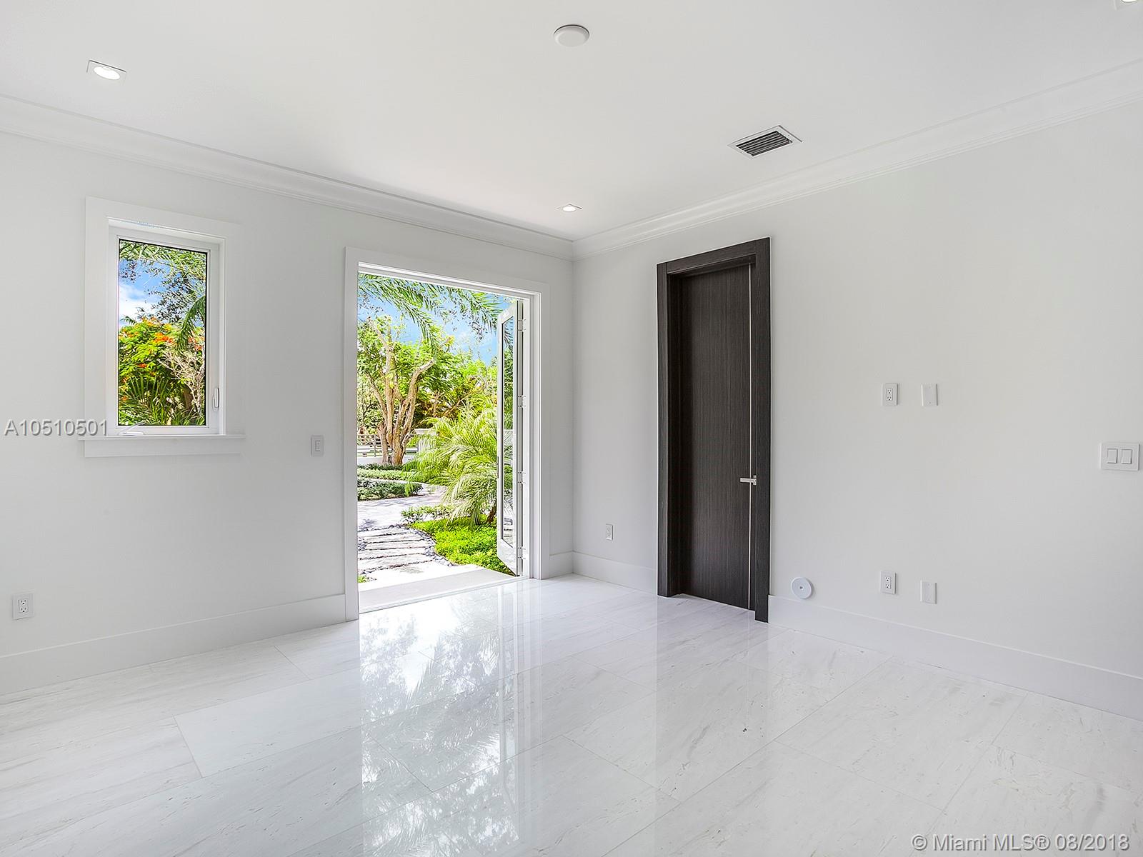 BAY RIDGE ESTS - Residential