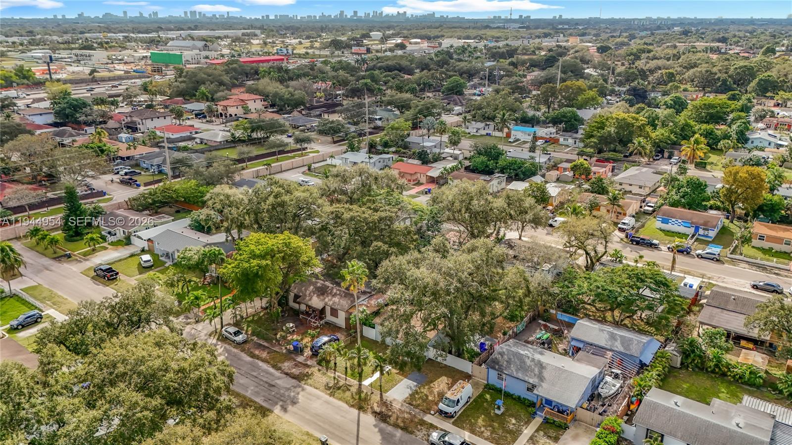 LINWOOD GARDENS NO 2 - Residential