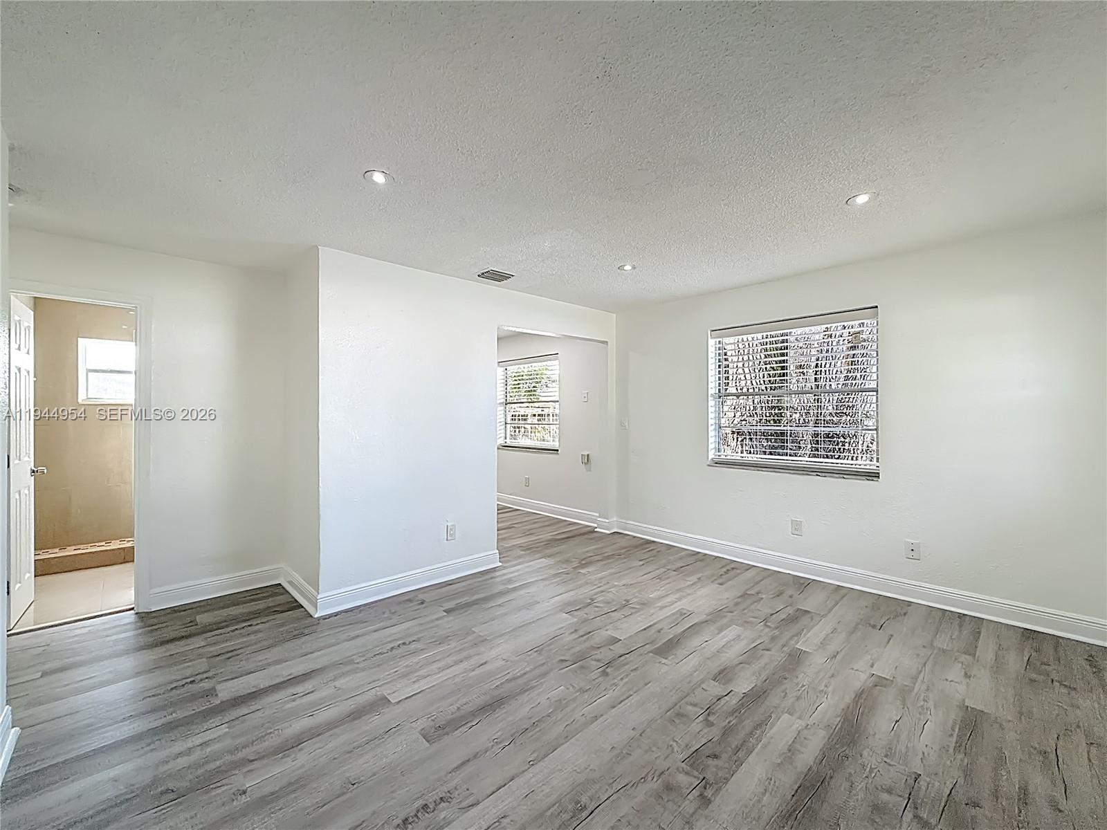 LINWOOD GARDENS NO 2 - Residential