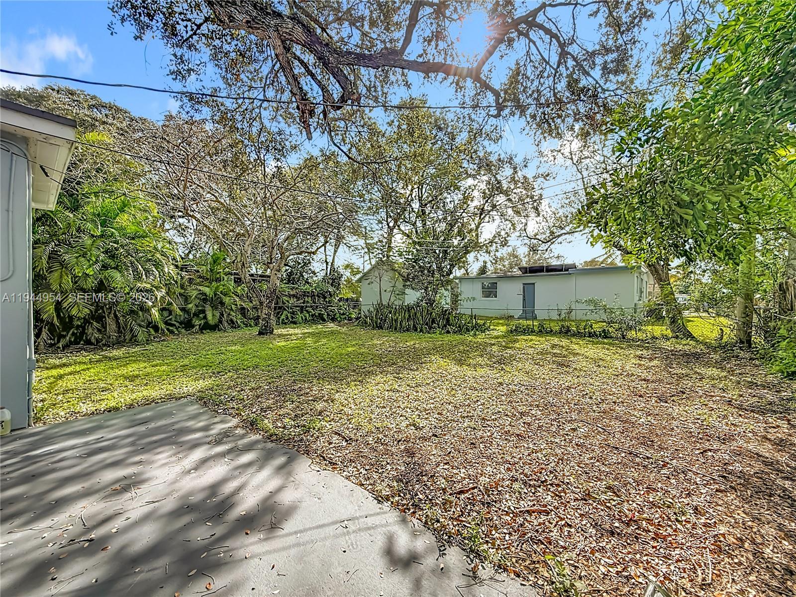 LINWOOD GARDENS NO 2 - Residential