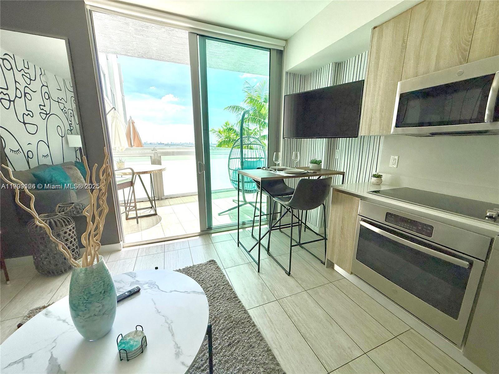 3900 Biscayne Blvd N-723