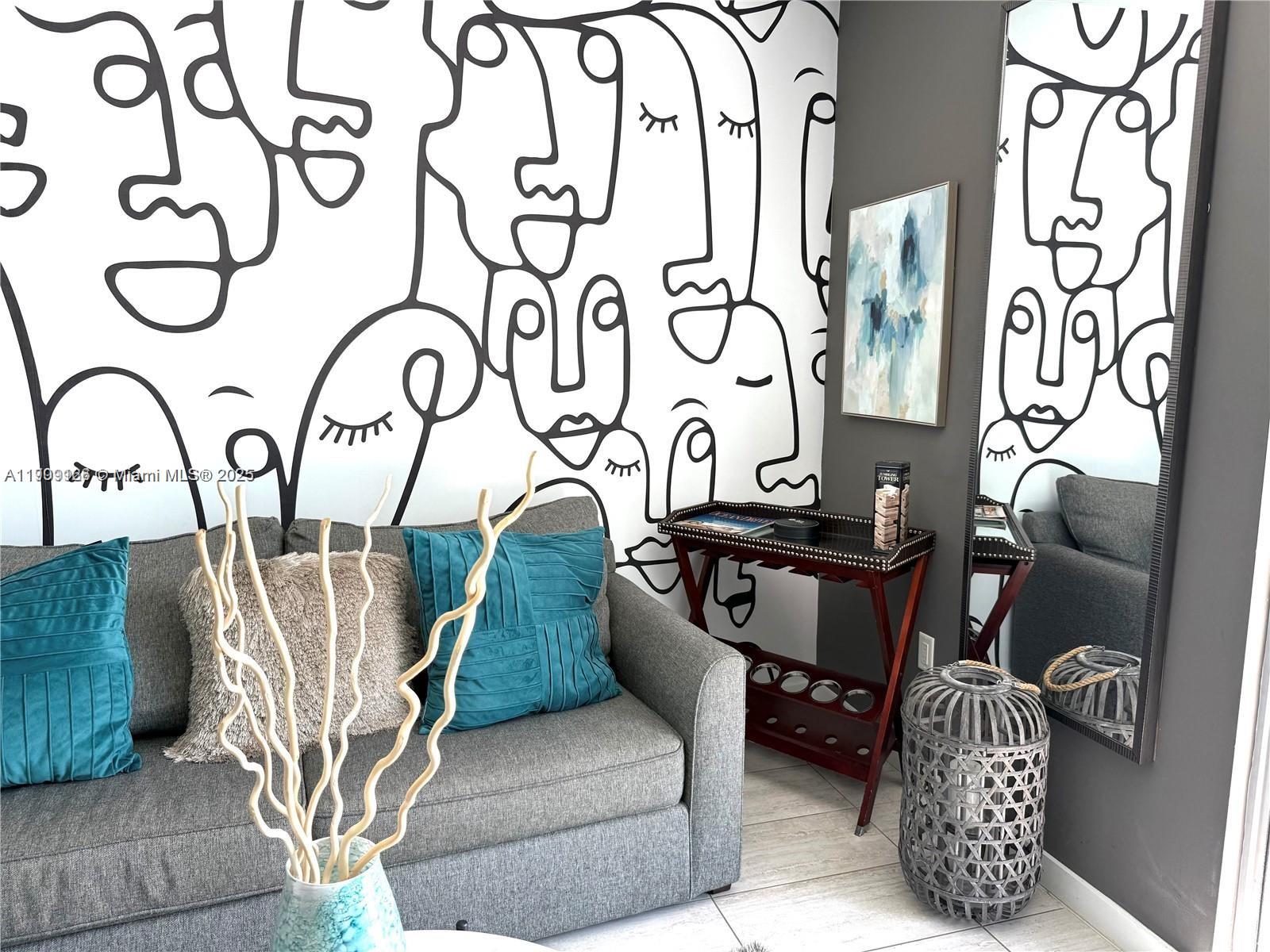 3900 Biscayne Blvd N-723