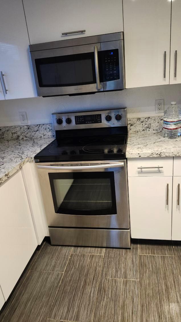 CYPRESS TREE CONDO BLDG 6 - Residential