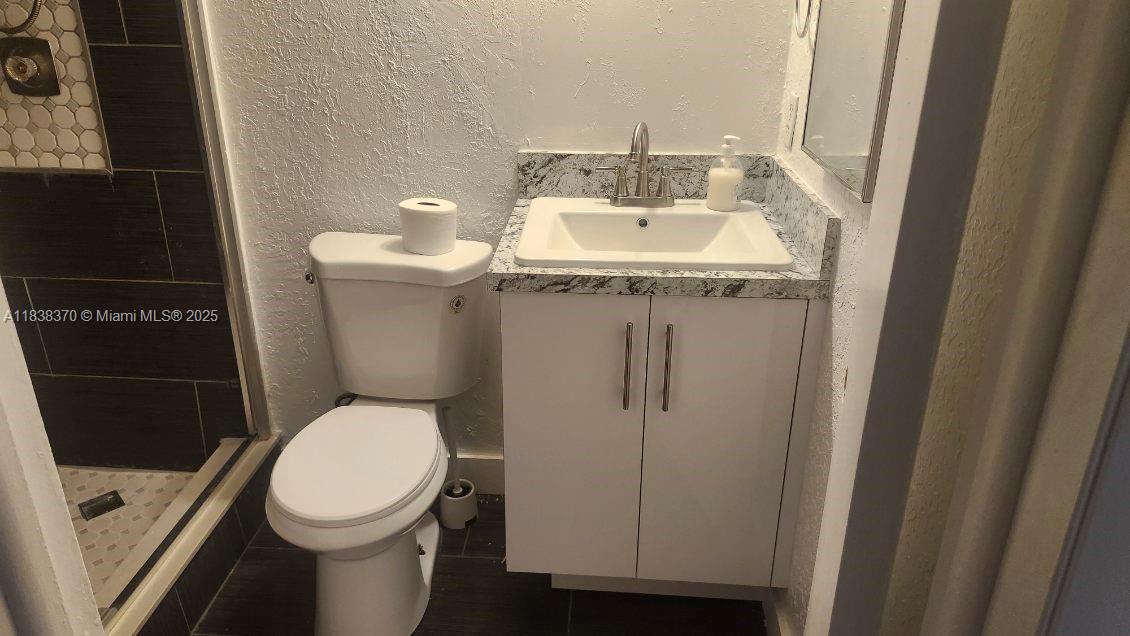 CYPRESS TREE CONDO BLDG 6 - Residential