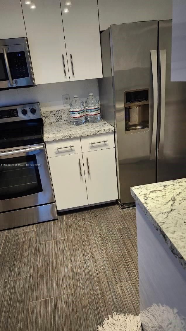 CYPRESS TREE CONDO BLDG 6 - Residential