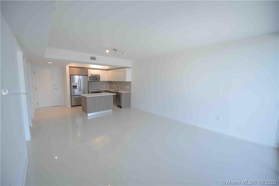 5252 PASEO CONDOMINIUM - Residential Lease