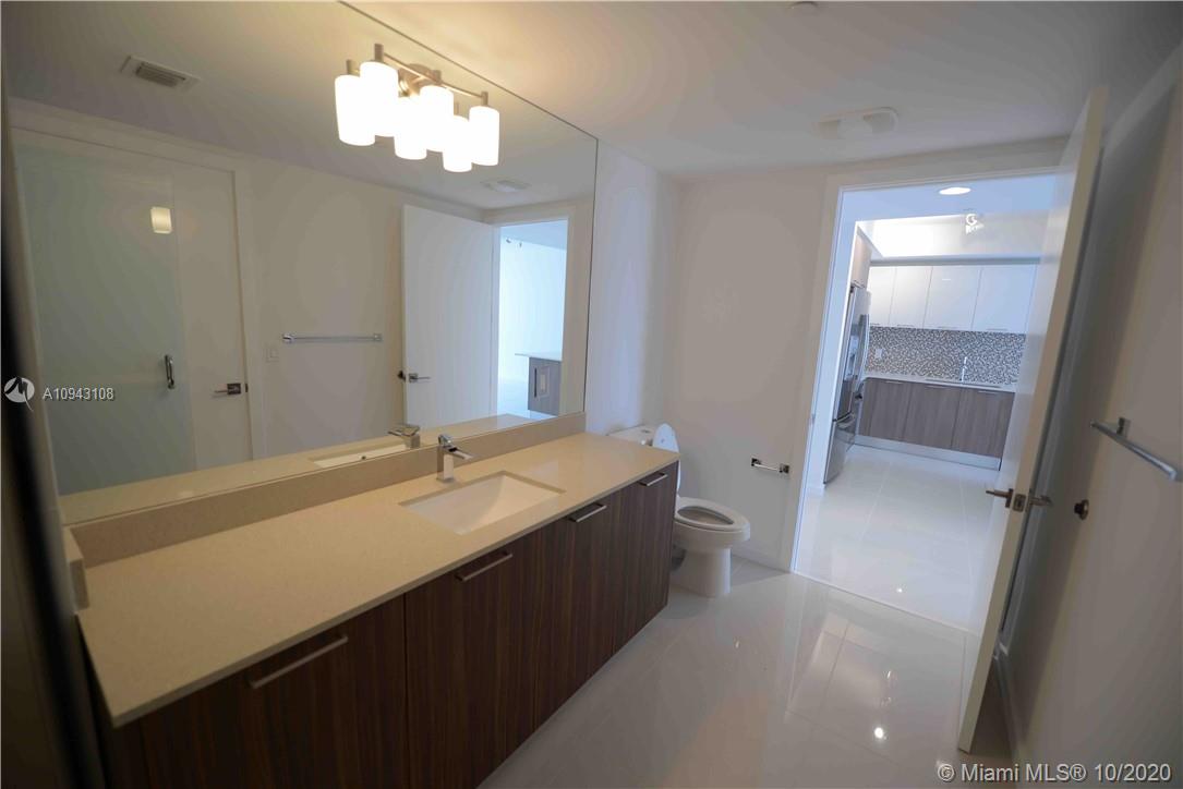 5252 PASEO CONDOMINIUM - Residential Lease