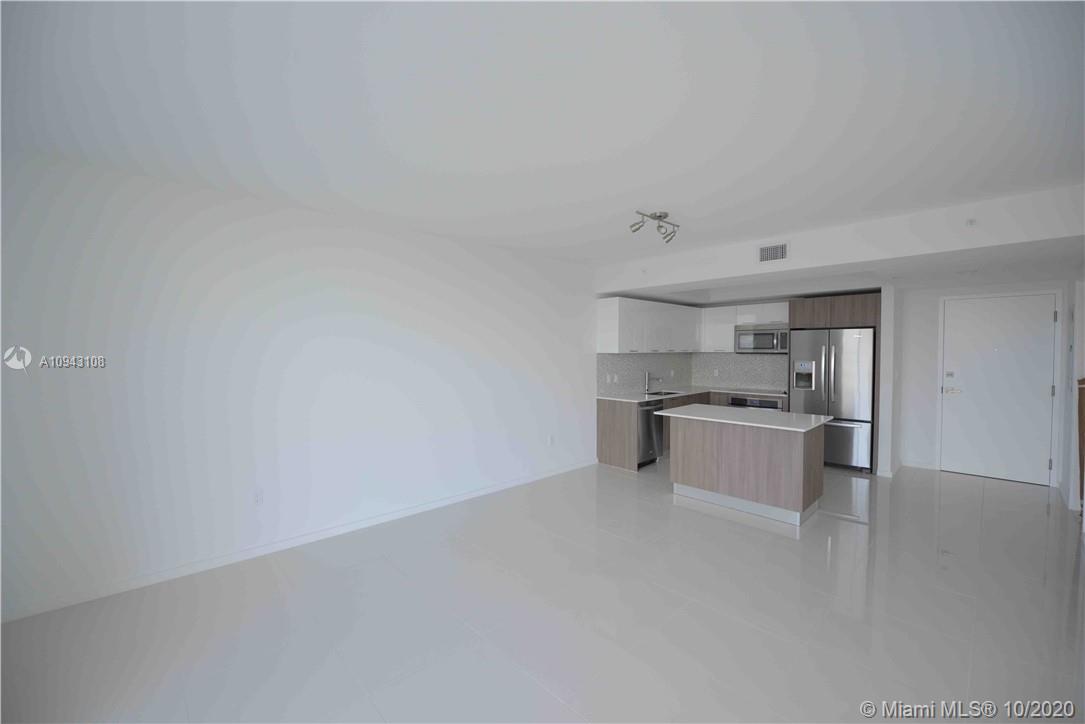 5252 PASEO CONDOMINIUM - Residential Lease