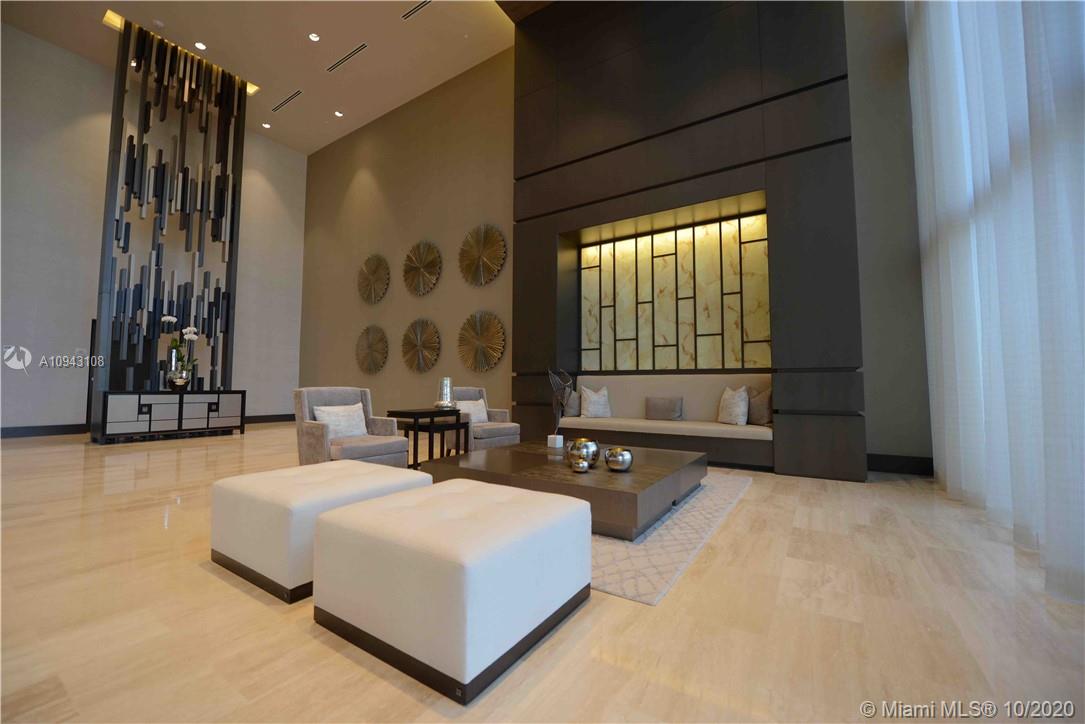 5252 PASEO CONDOMINIUM - Residential Lease