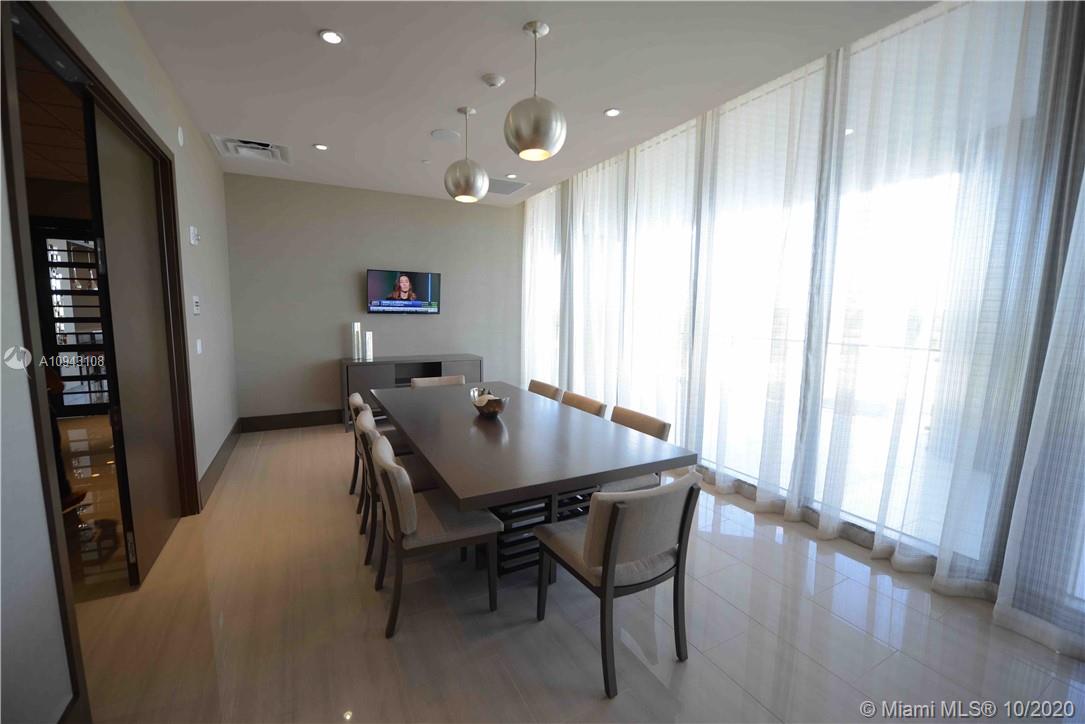 5252 PASEO CONDOMINIUM - Residential Lease