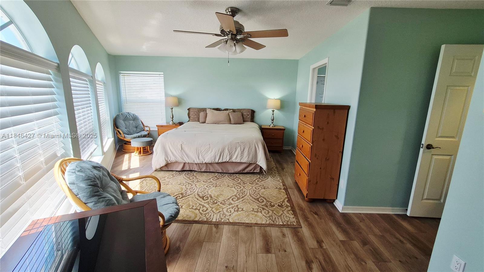10701 S Ocean Dr