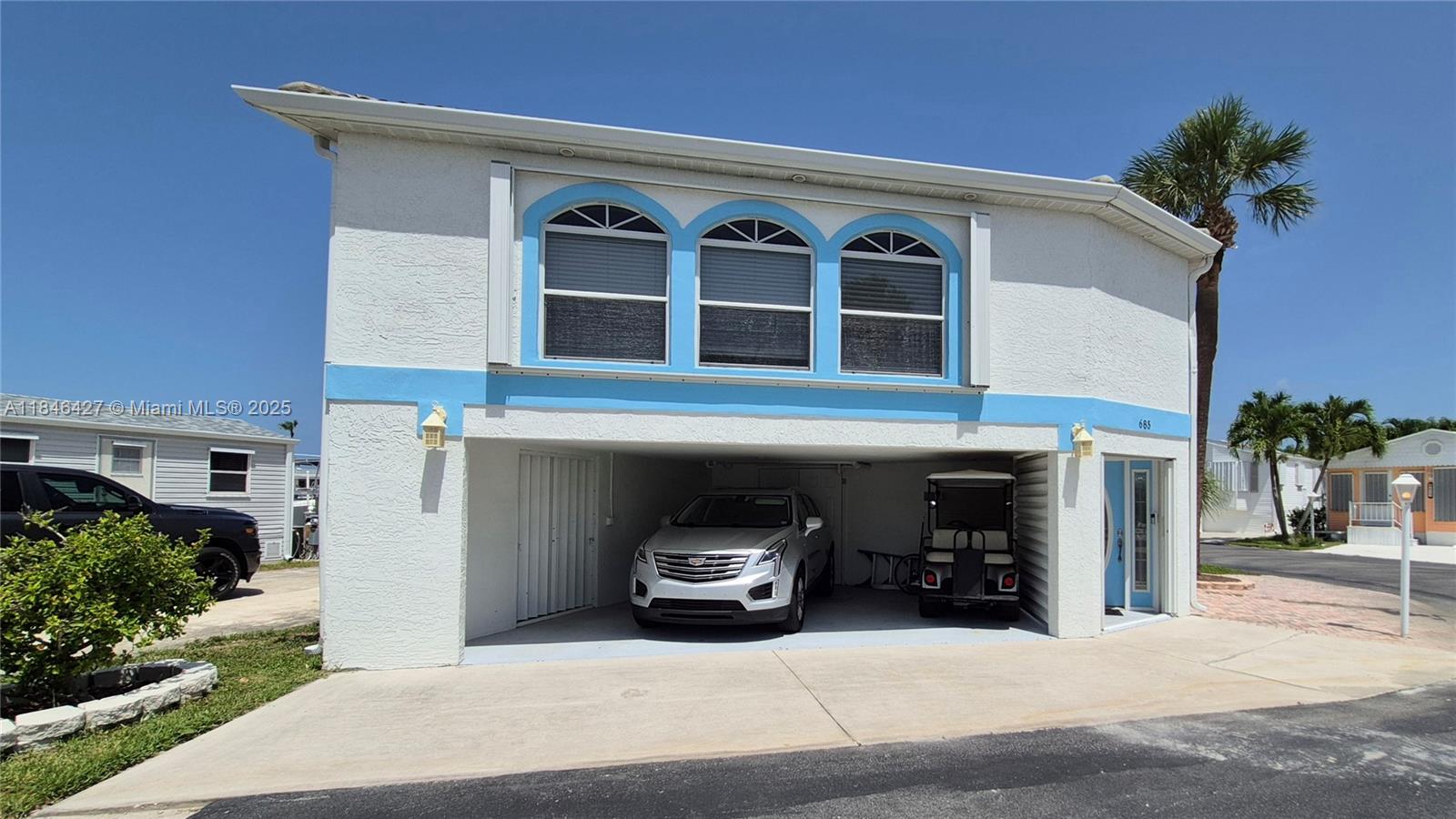 10701 S Ocean Dr