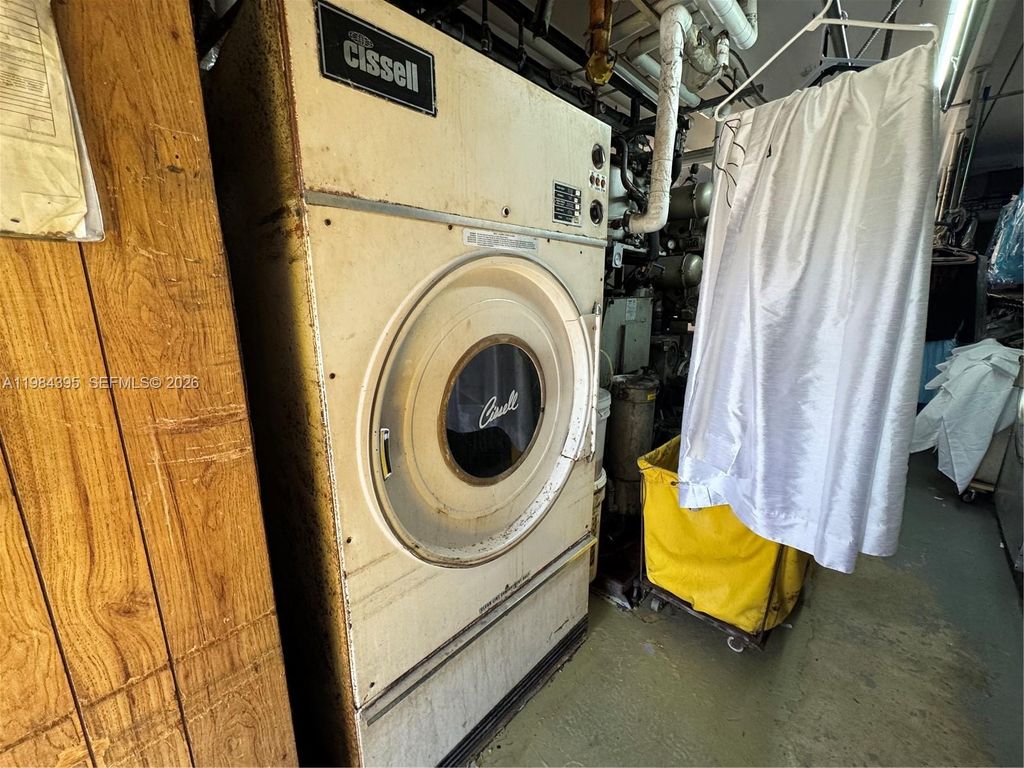 Photo of 1880 N Pine Island Rd, Plantation, FL 33322 (MLS # A11984395)