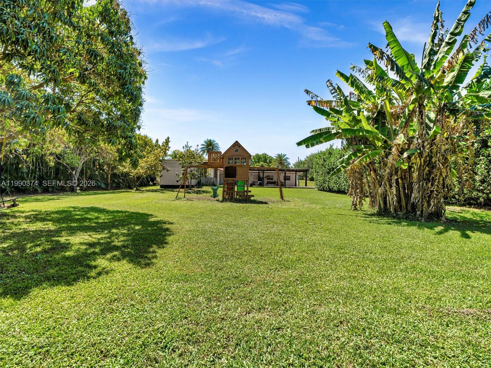 OAKS HILLS - Residential