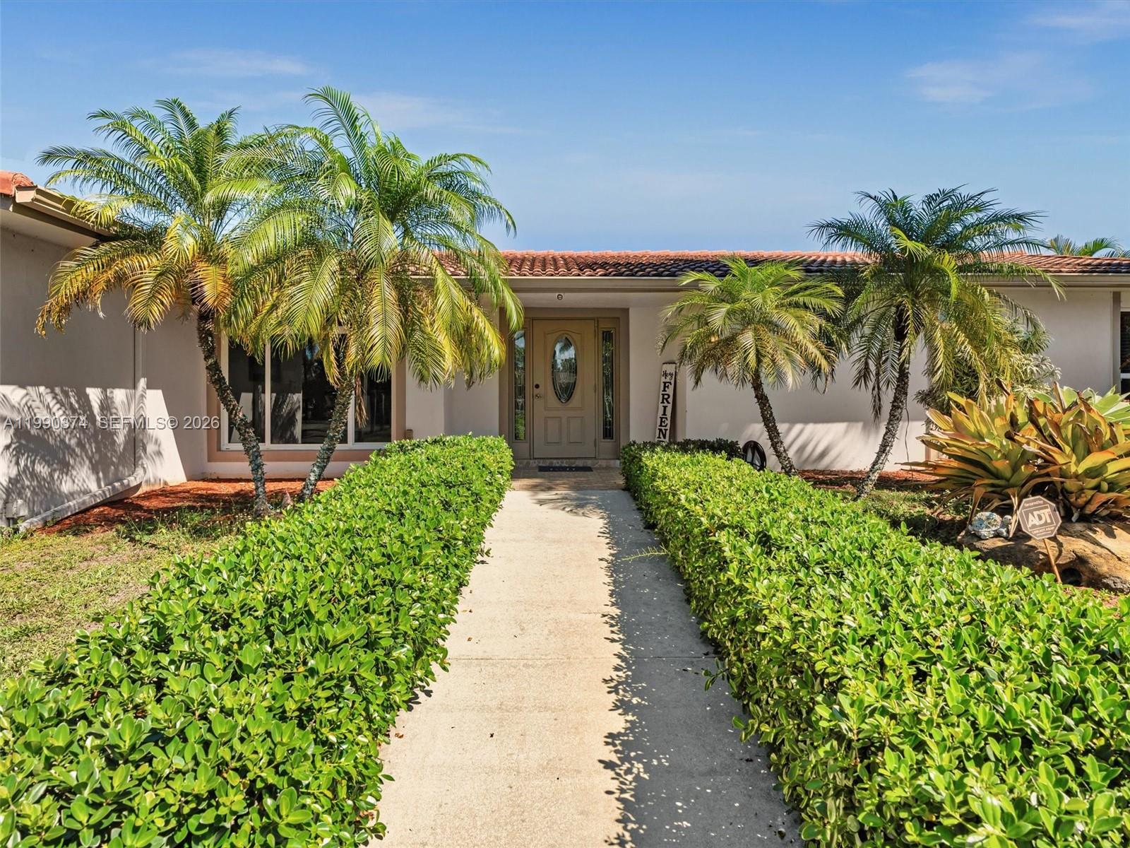 OAKS HILLS - Residential