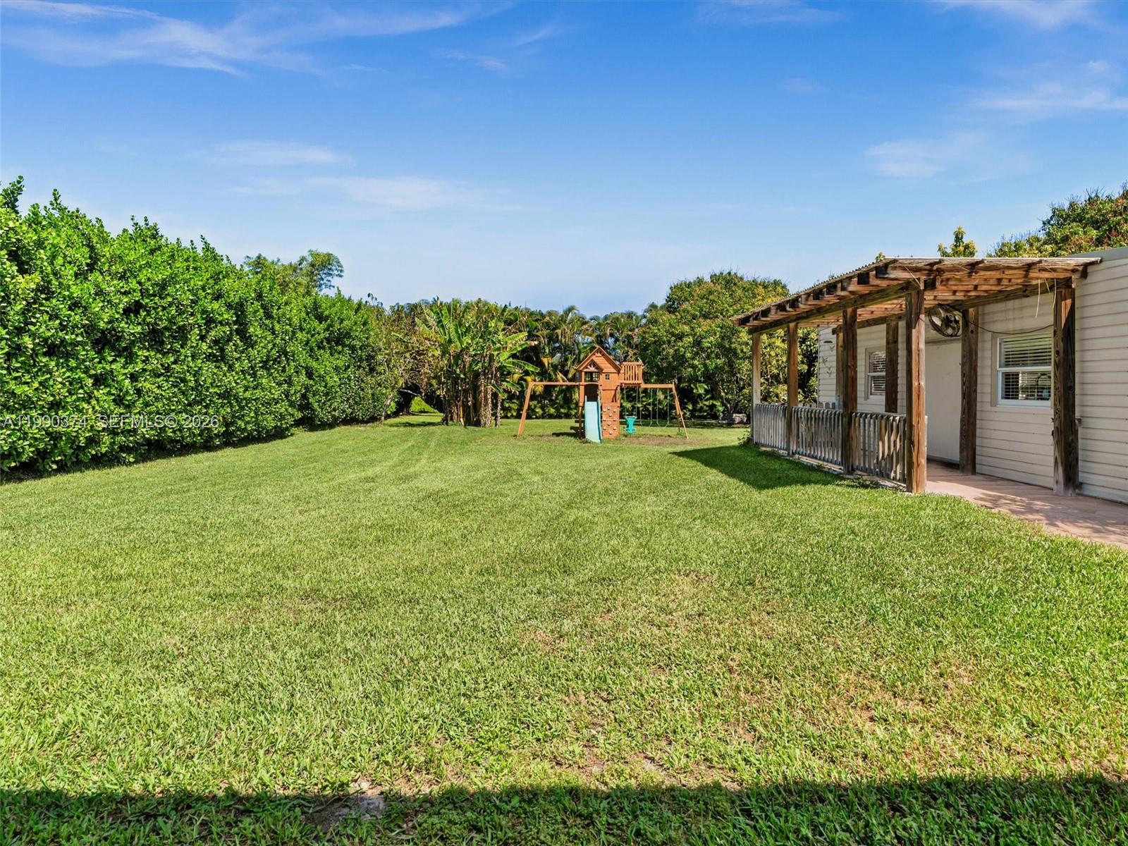 OAKS HILLS - Residential