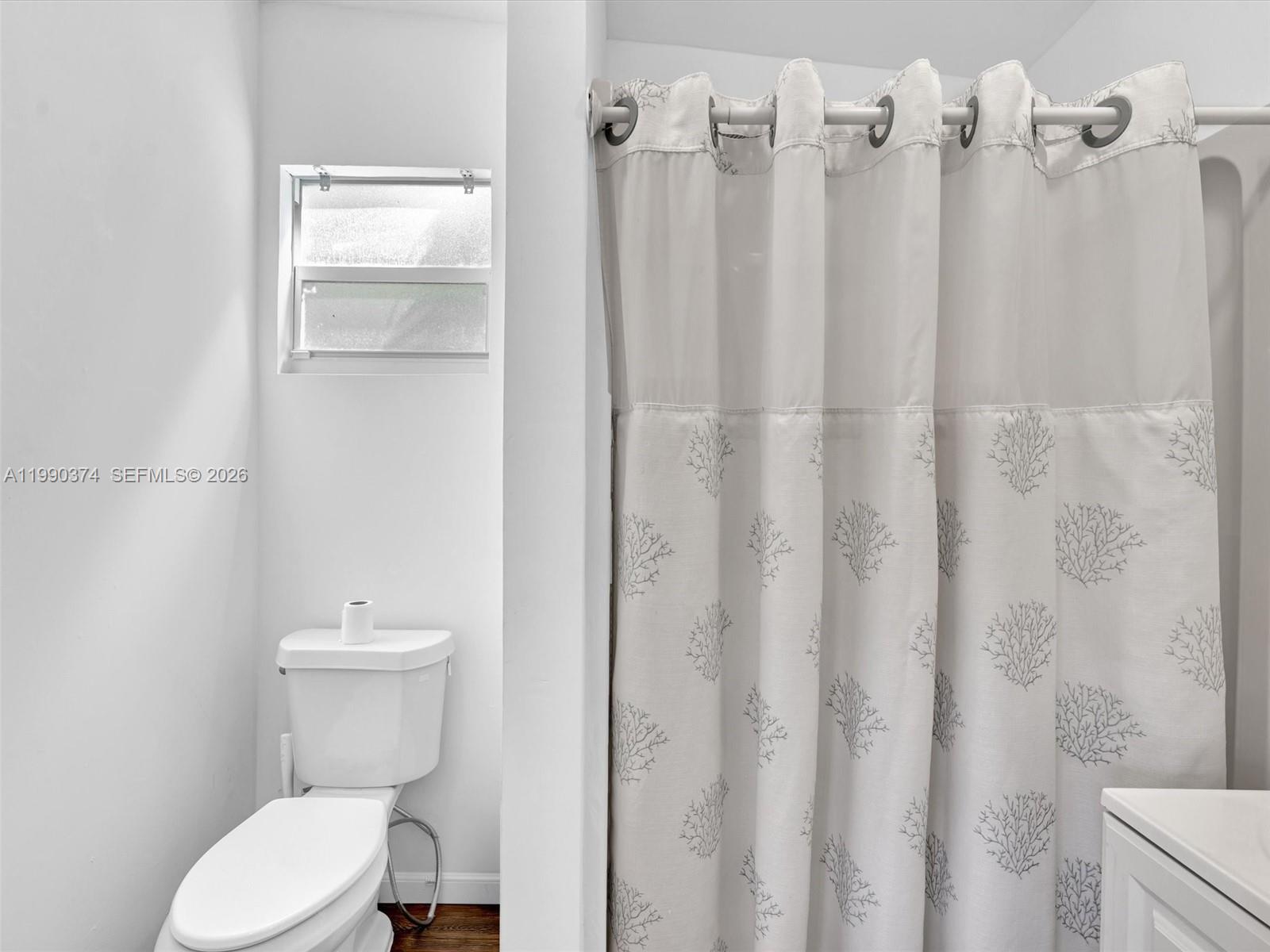 OAKS HILLS - Residential