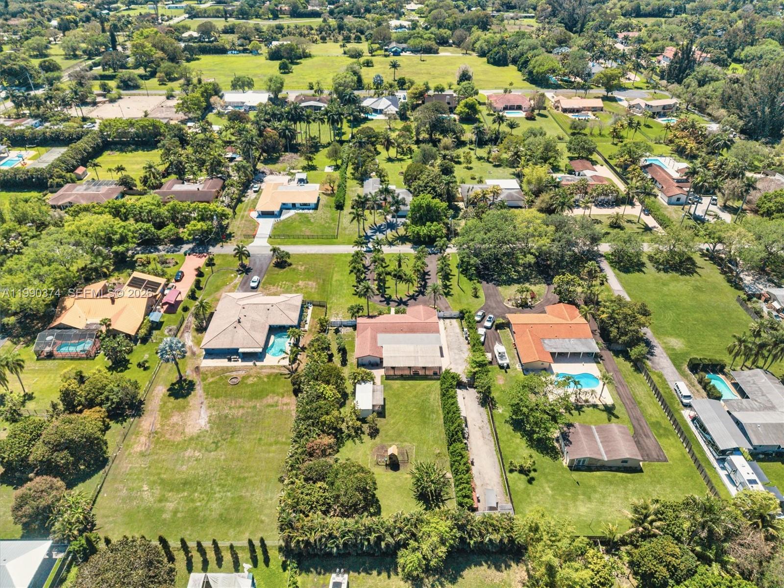 OAKS HILLS - Residential