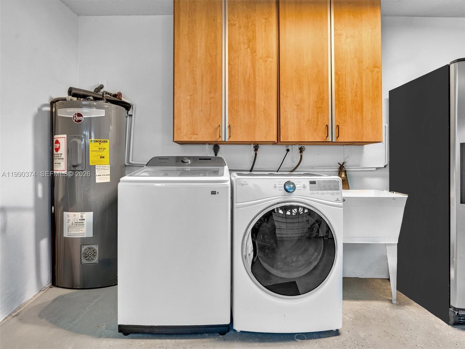 OAKS HILLS - Residential