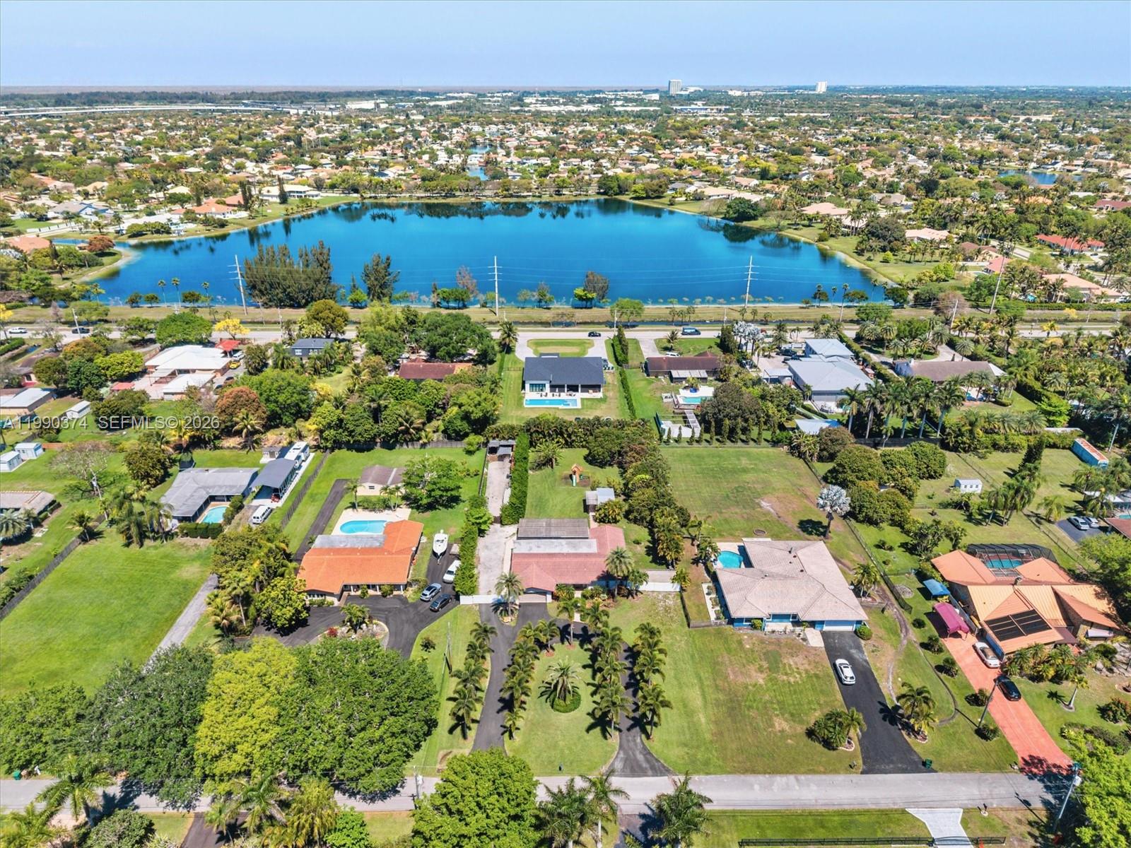 OAKS HILLS - Residential