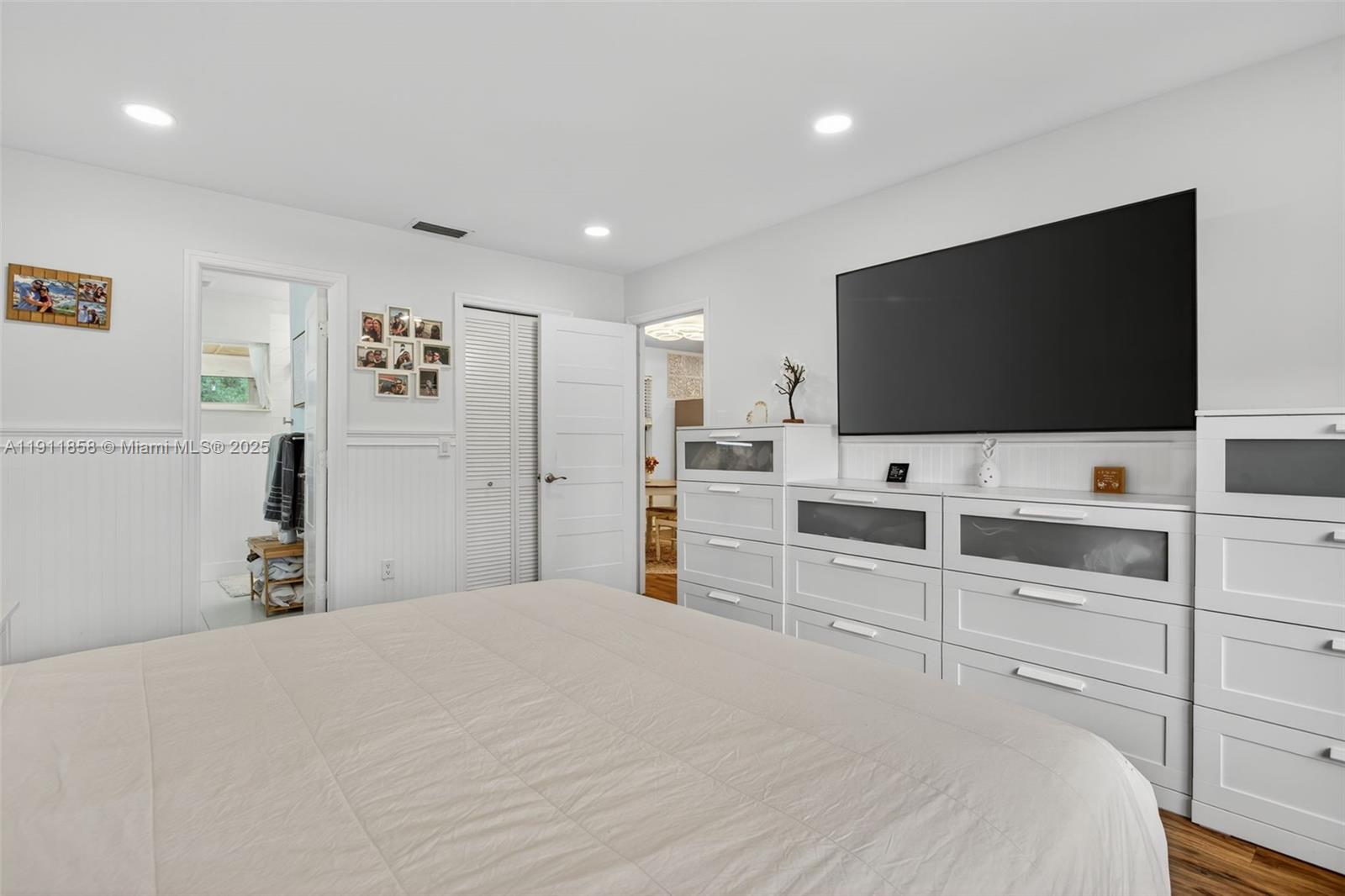 RIVERGLEN EAST - Residential