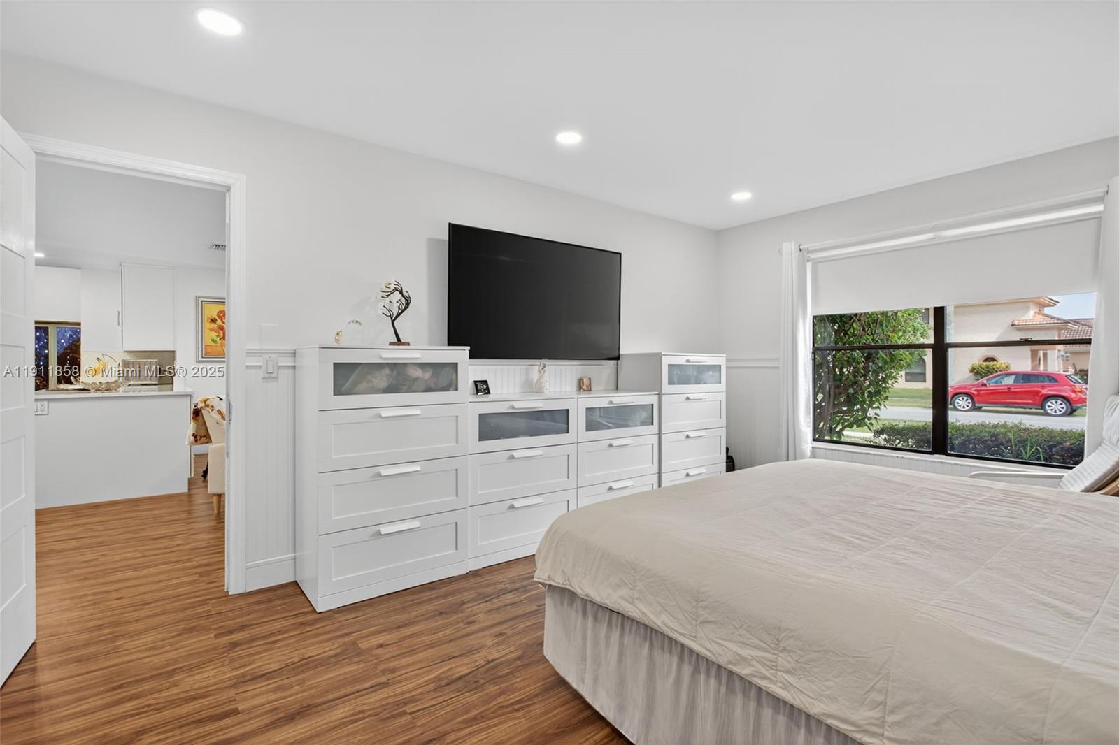 RIVERGLEN EAST - Residential