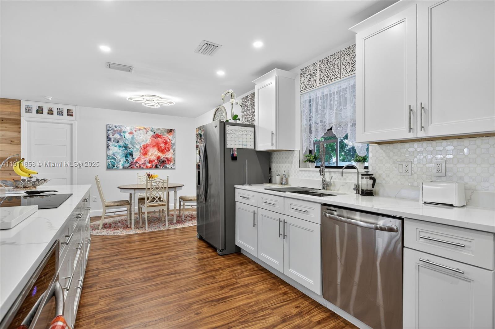 RIVERGLEN EAST - Residential