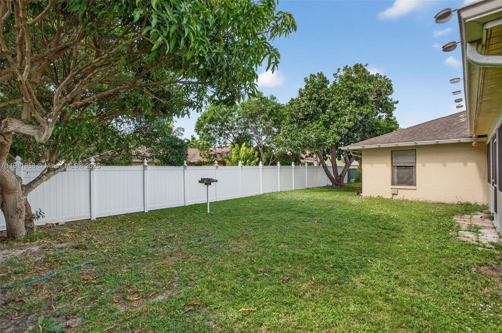 RIVERGLEN EAST - Residential