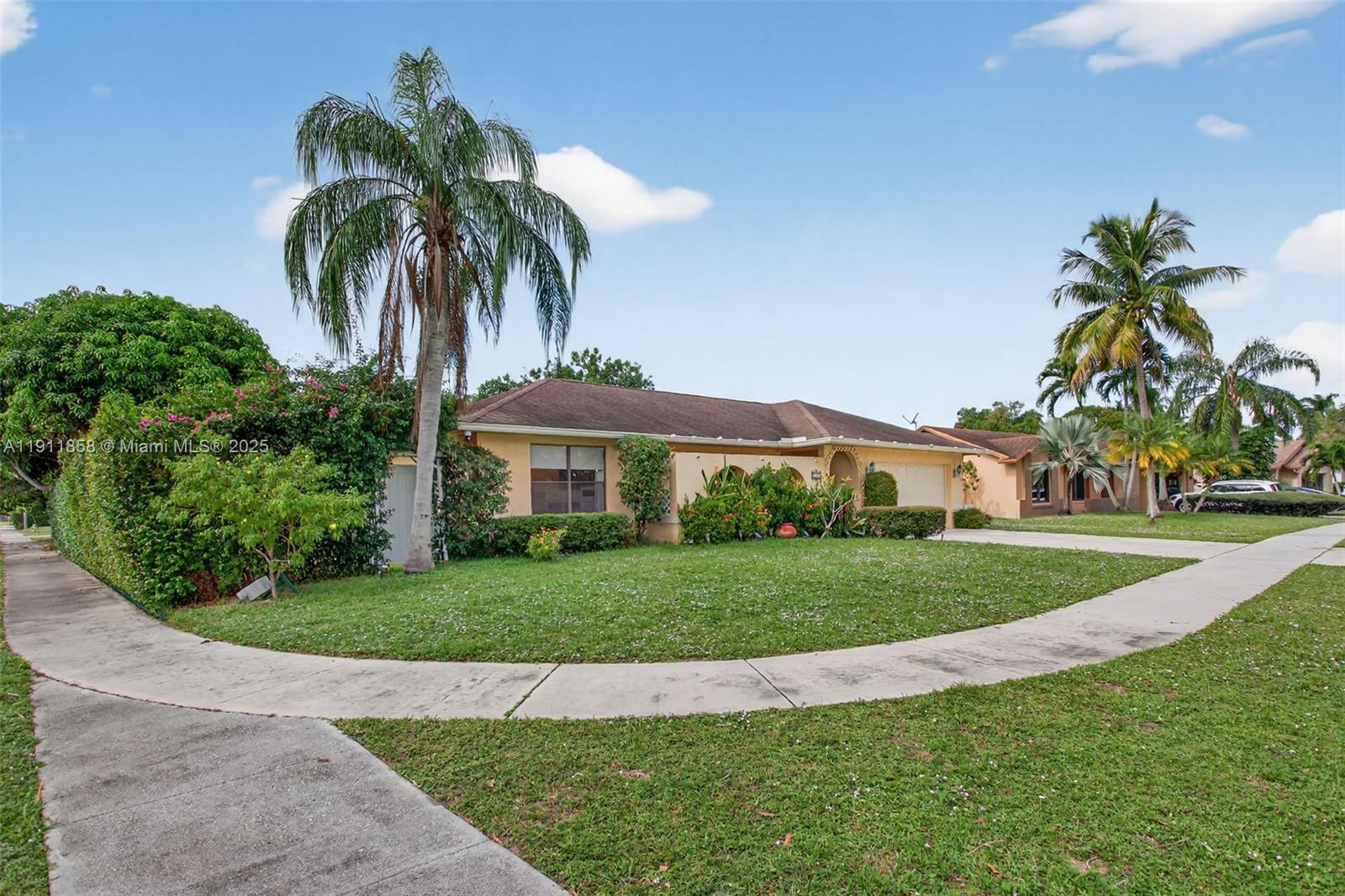 RIVERGLEN EAST - Residential