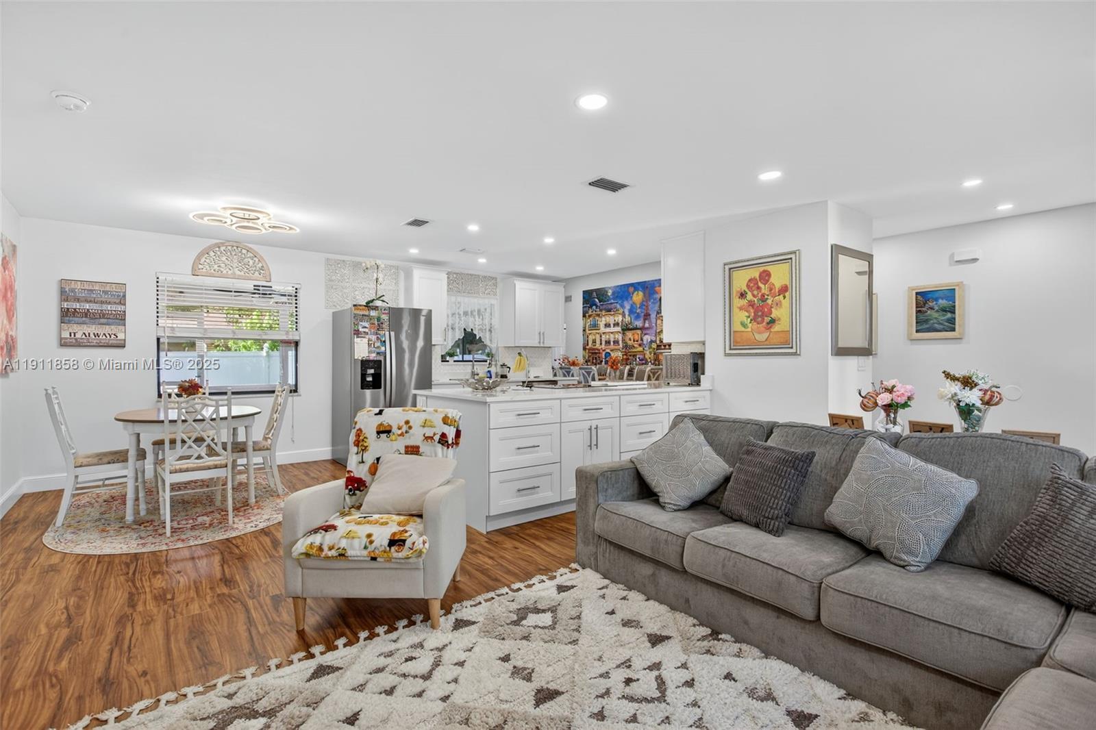 RIVERGLEN EAST - Residential