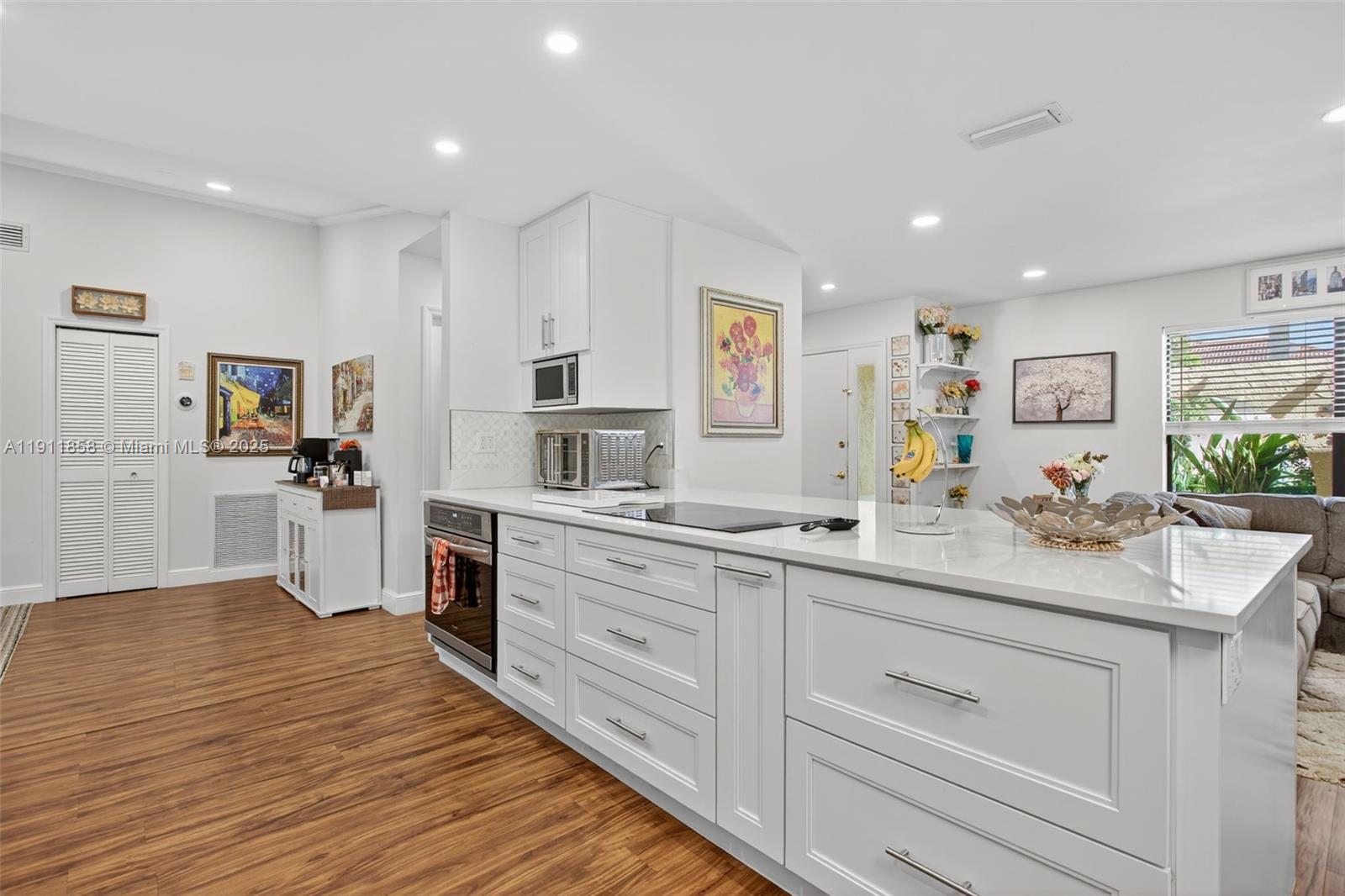 RIVERGLEN EAST - Residential