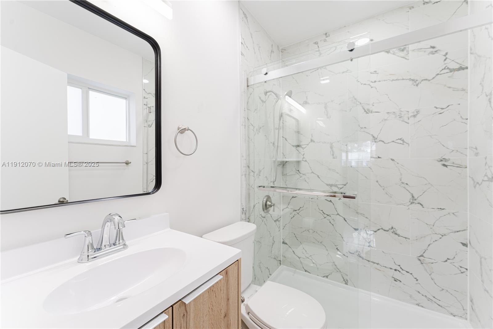 MIAMI GATEWAY - Residential Lease