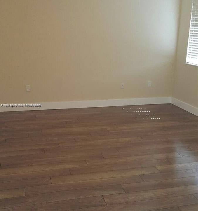 INTERLAKEN - Residential