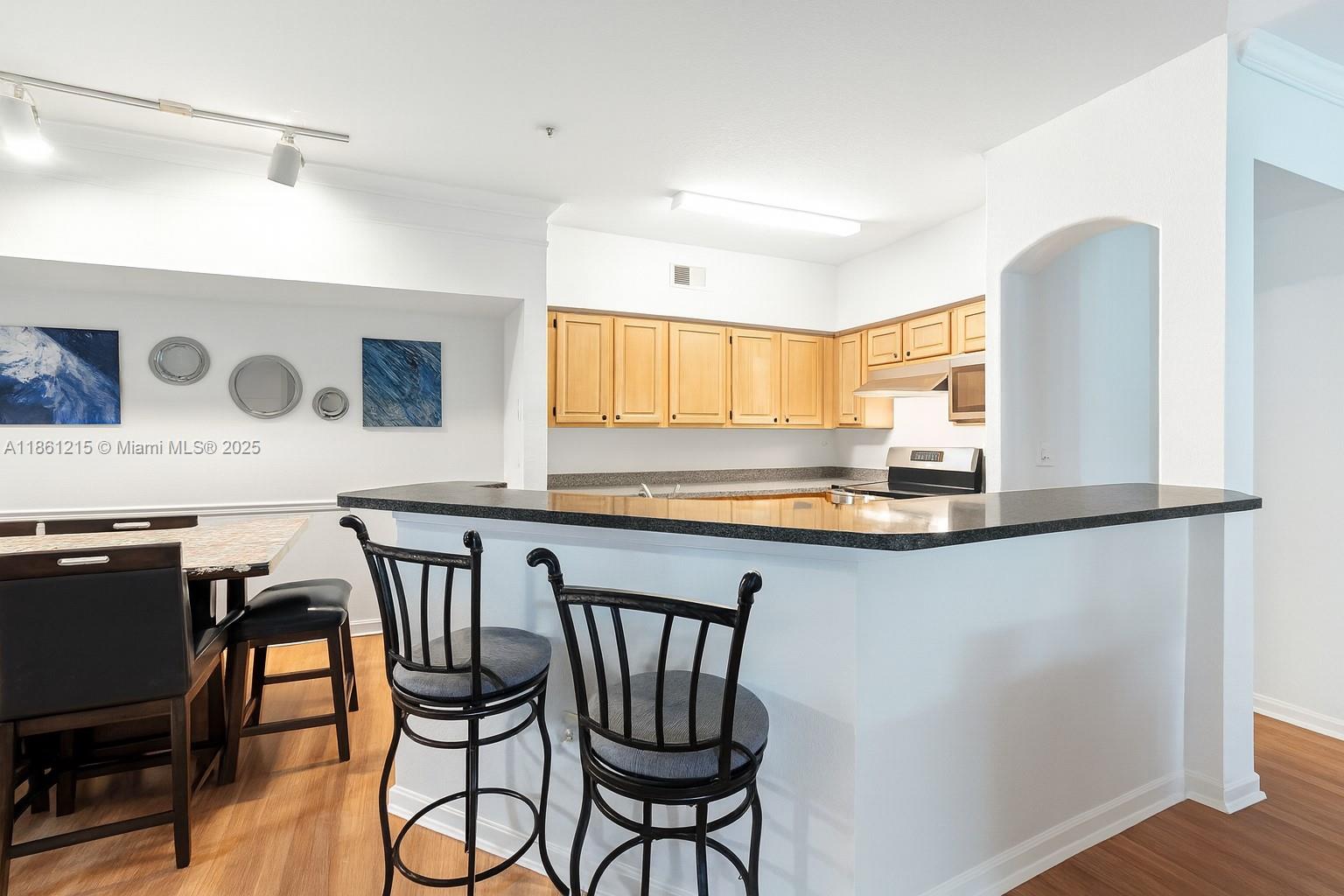 The Hamptons at Metrowest - Residential