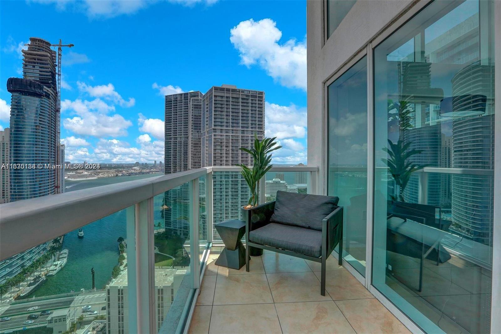 41 Se 5th St 1901, Miami, Broward County, Florida - 2 Bedrooms  
2 Bathrooms - 