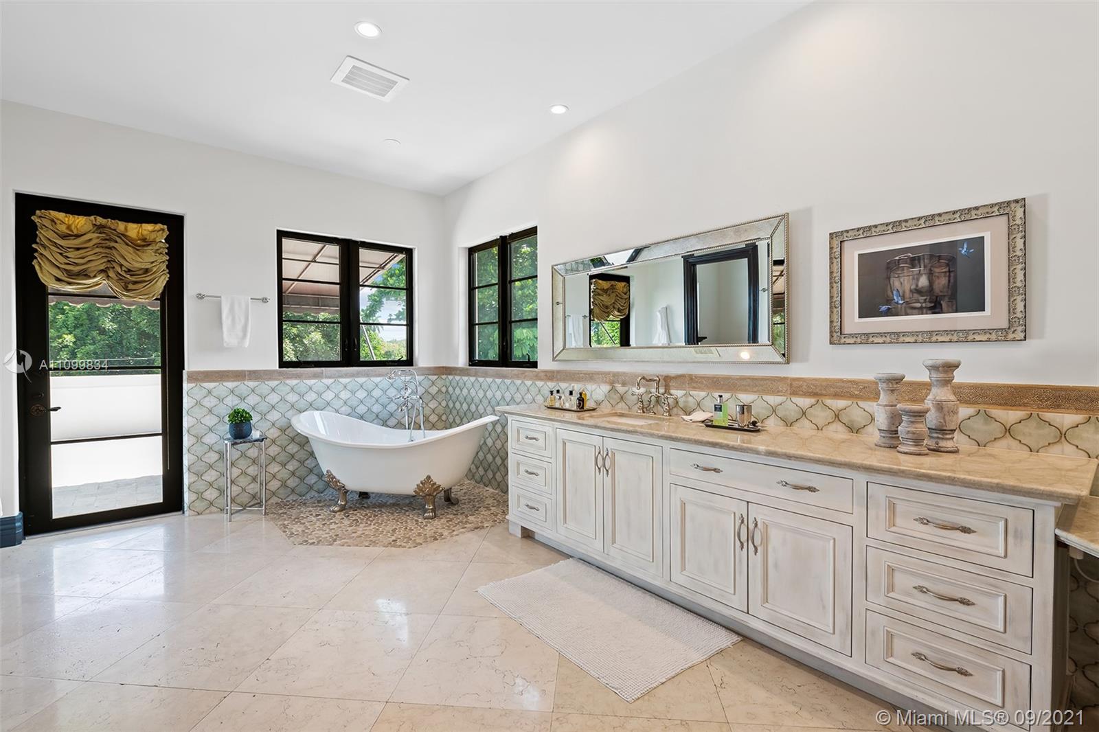 MARK III EST - Residential