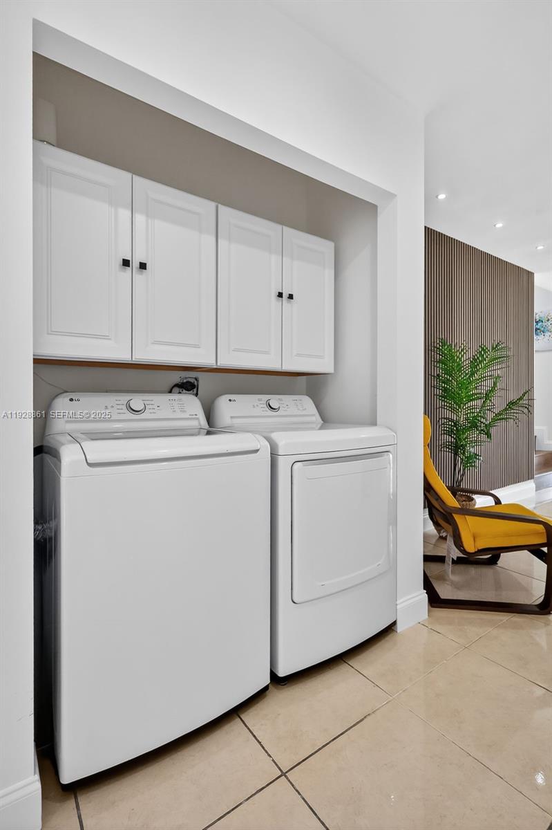 HIGHLAND MANOR SEC 5 - Residential